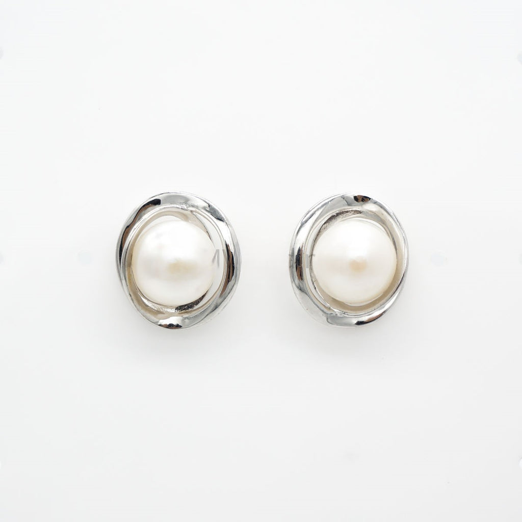 EM0008 - FWP Earrings